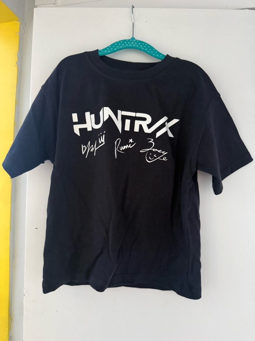 Zara Kids Black Huntrix KPop demon hunters Netflix shirt